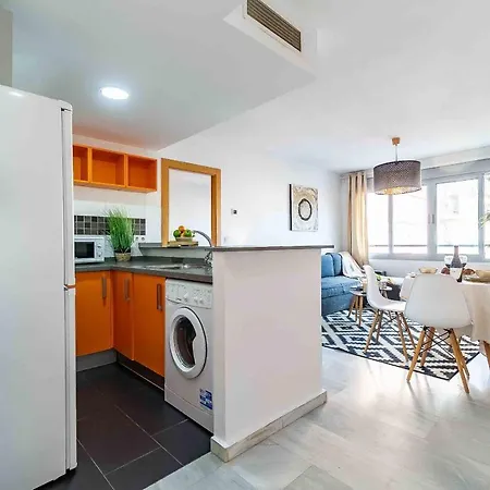 Apartment Carlos Haya Beautiful With Parking