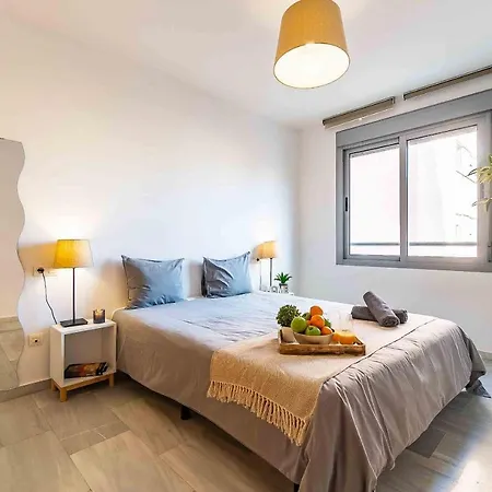 Carlos Haya Beautiful With Parking Apartment Malaga